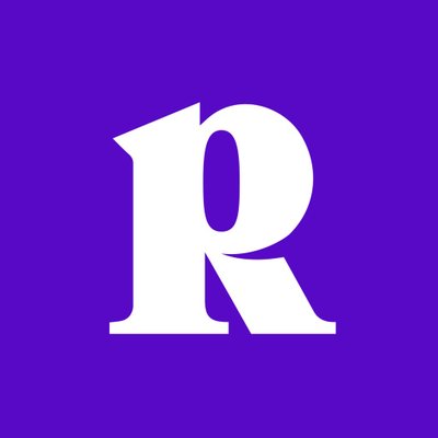 Рождаемость в России упала до минимума за 10 лет