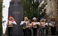 Femen ��������� ������: ������� �� �����!