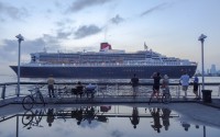 Queen Mary 2.    ,    