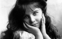 ��������-���� Elisabeth Bowes-Lyon