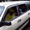 За разбитые 8 автомобилей и угрозу убийством - штраф 2000 рублей. За мирный пикет - 2.5 года колонии