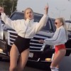 Жена депутата танцует на МКАД
